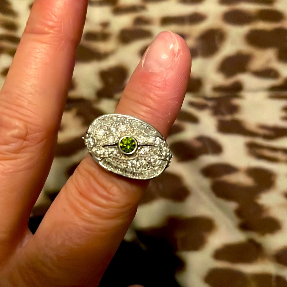 Peridot and CZ Vintage Estate Ring. Size 6. Stamped 925.